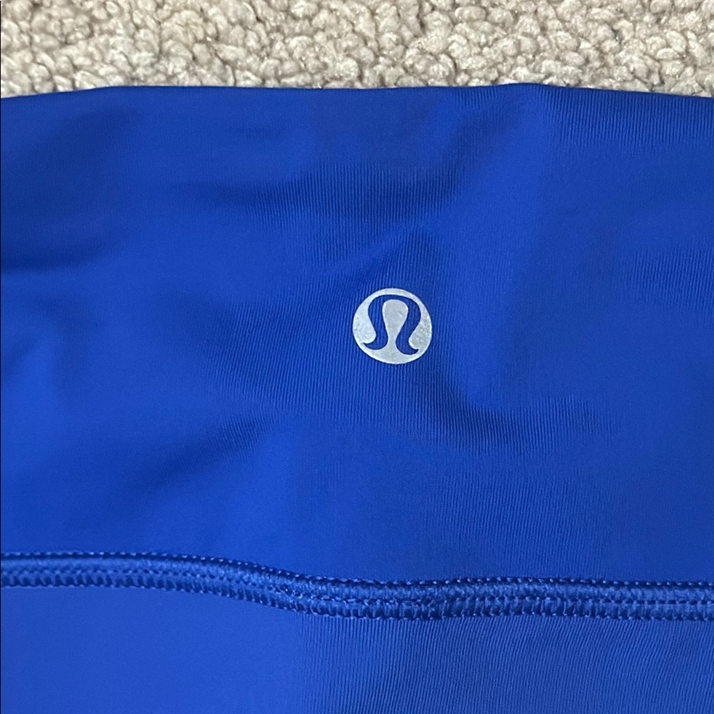 Lululemon Blue Crop Leggings Sz8 17” inseam - Picture 3 of 6